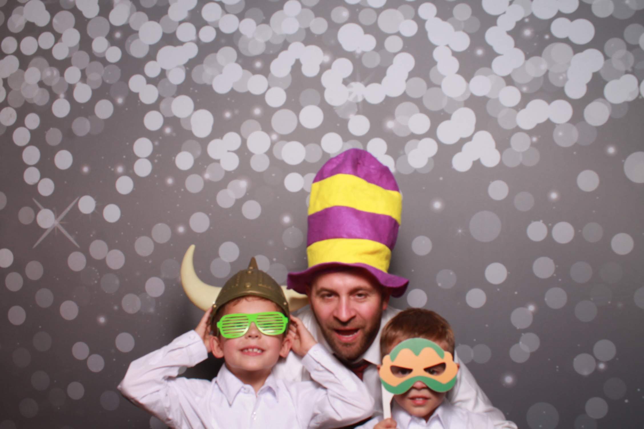 Lindsey Adams Reception at The Madison | View more photos from the event at gallery.photoboothcincy.com/u/PhotoBoothCincy/Lindsey-Adams-Reception-at-The-Madison
